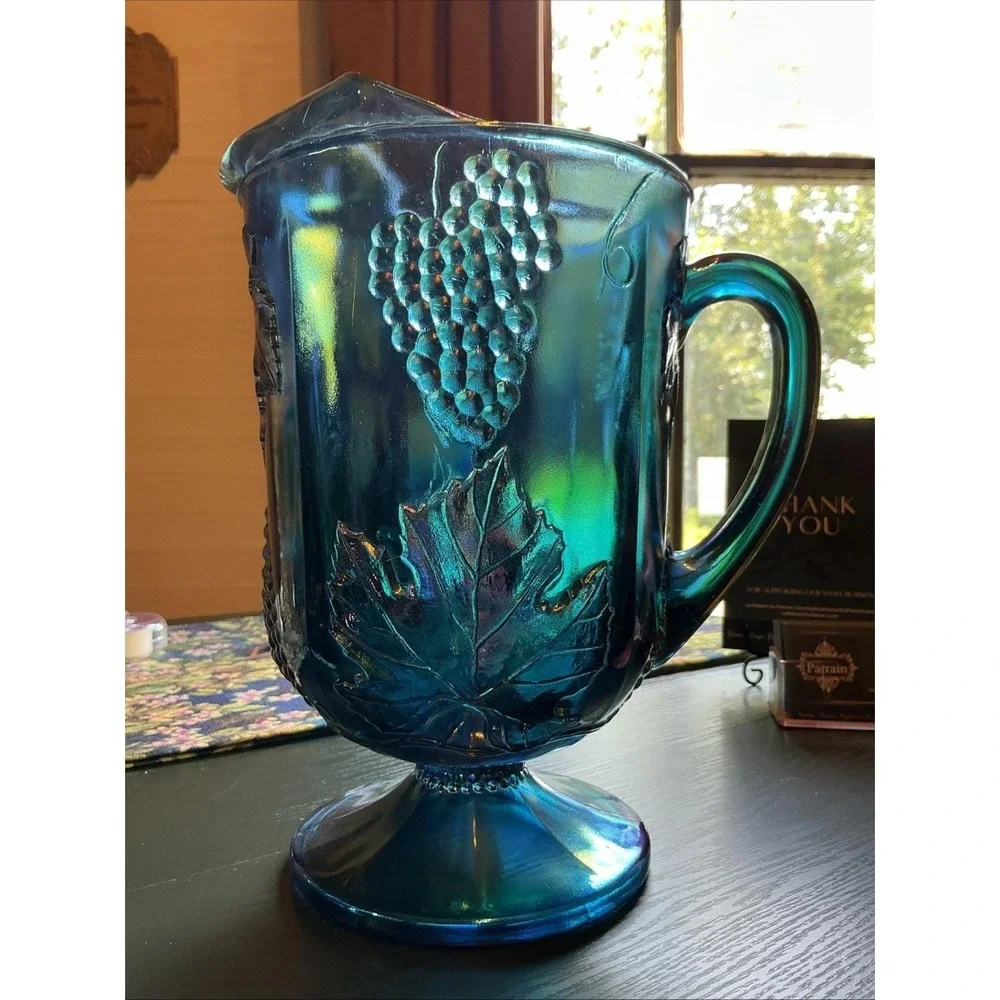 Vintage Indiana Colony Glass Grape Harvest‎ Carnival Blue Pitcher 64 Oz
